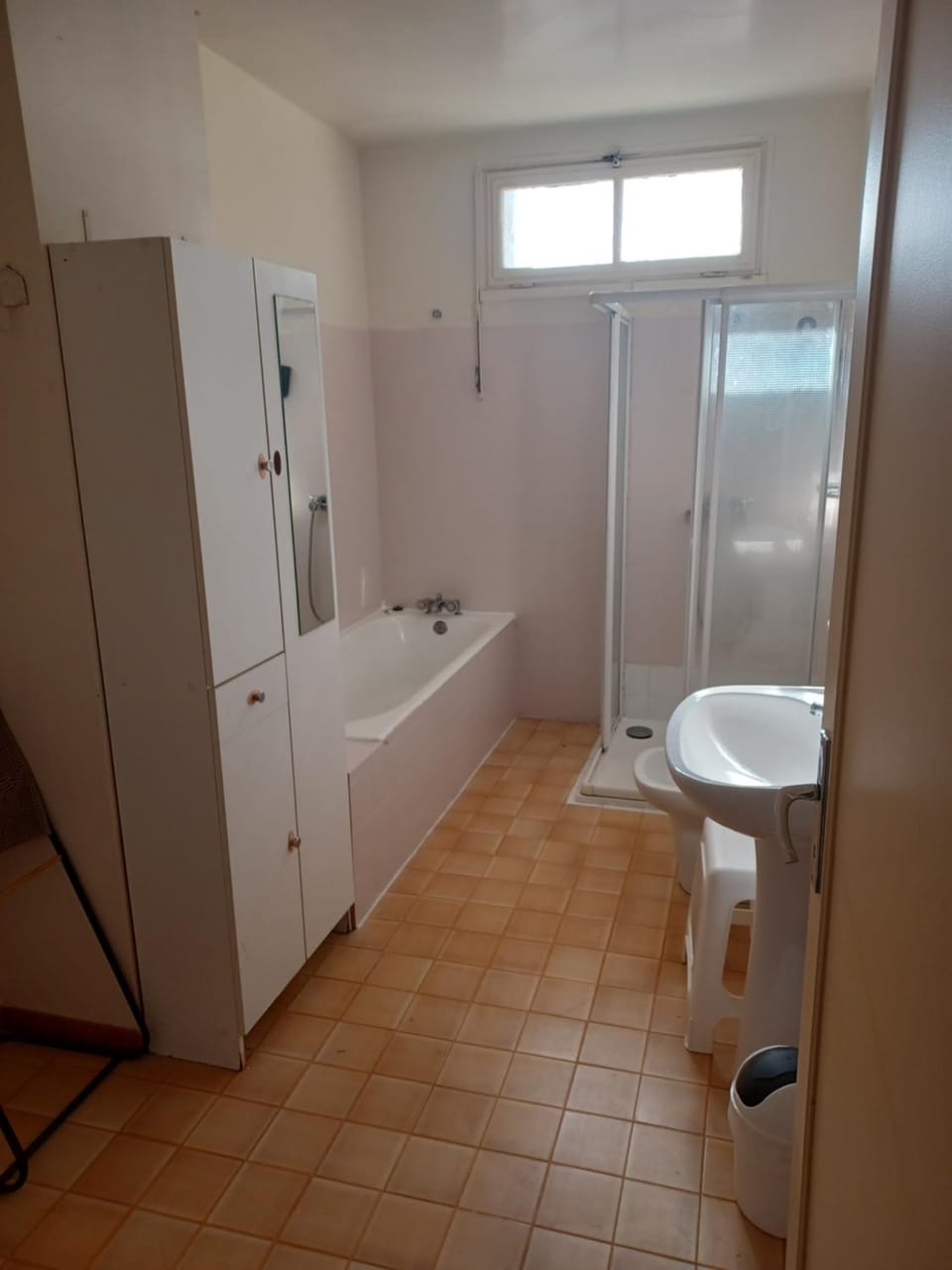 Shower, Bathroom, Bath
