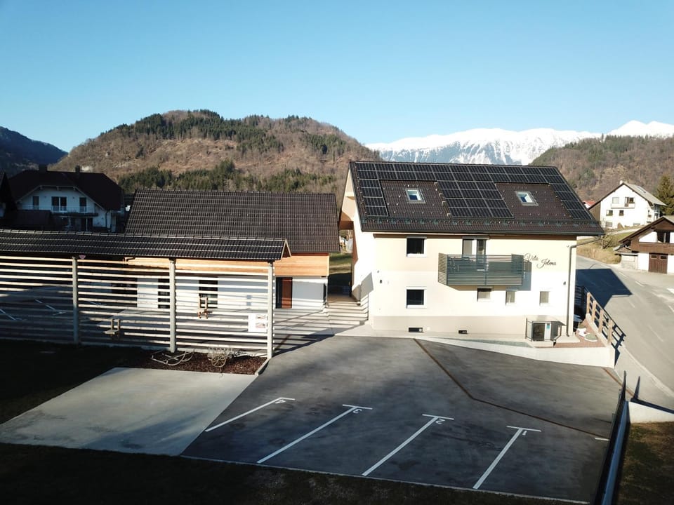 Property building, View (from property/room), Mountain view, Mountain view, Parking