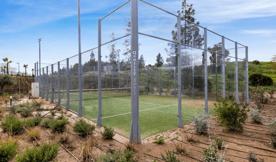 Tennis court