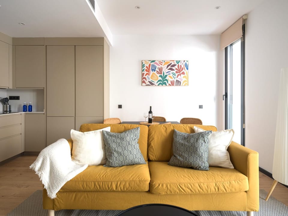 Living room, Seating area