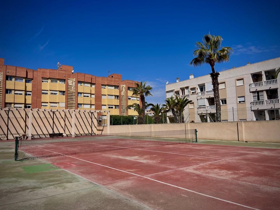 Tennis court