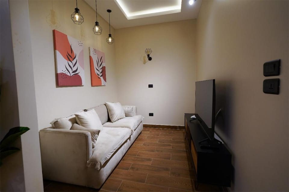 TV and multimedia, Seating area