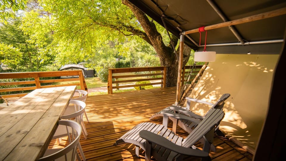 Patio, Balcony/Terrace