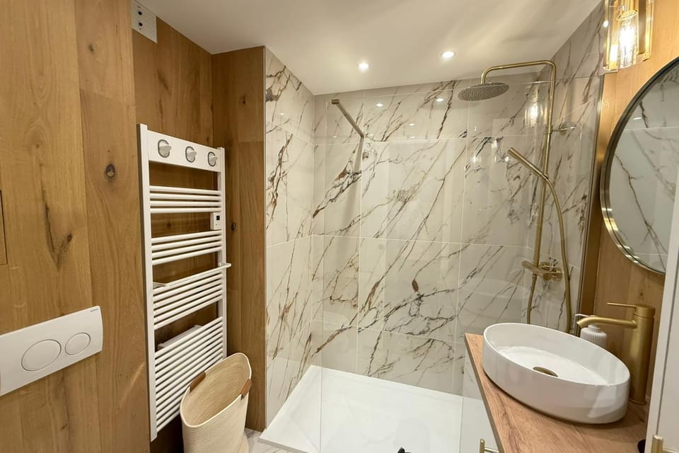 Superb apartment for 4 - 100m from the slopes Apartment in Piedmont