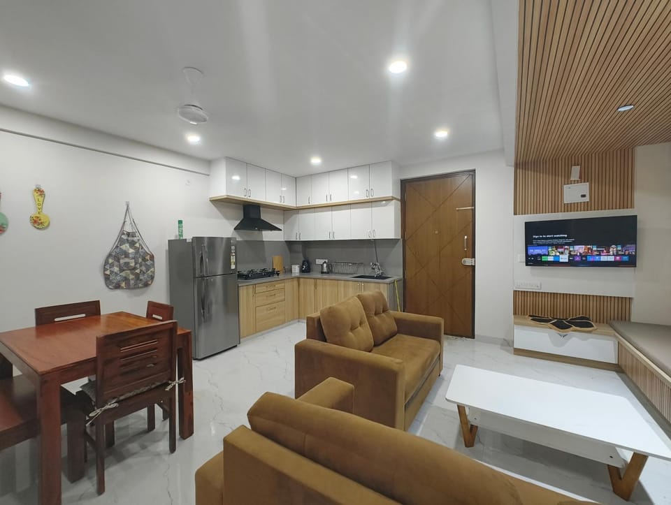 Kitchen or kitchenette, Living room, Dining area, kitchen