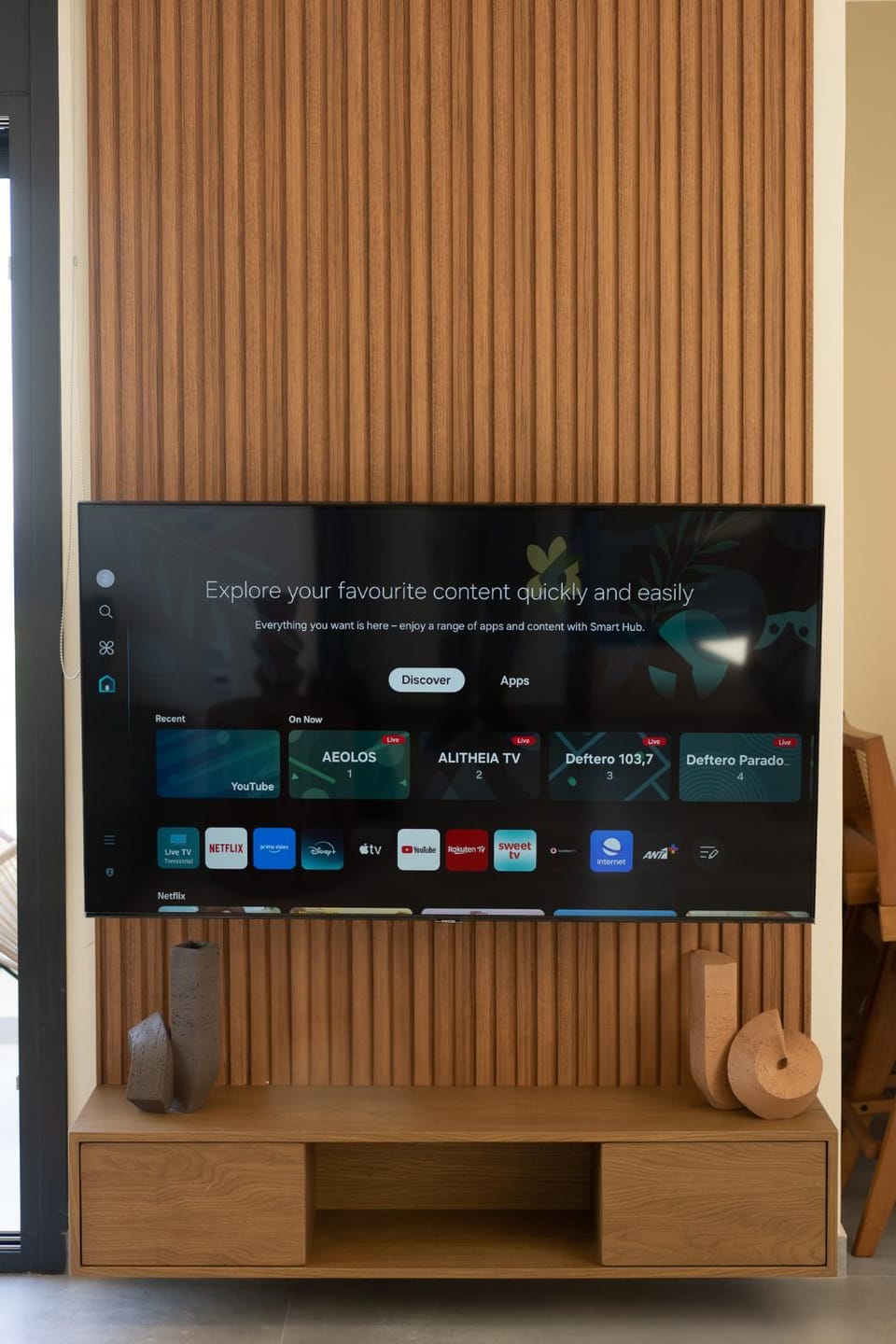 TV and multimedia, Evening entertainment