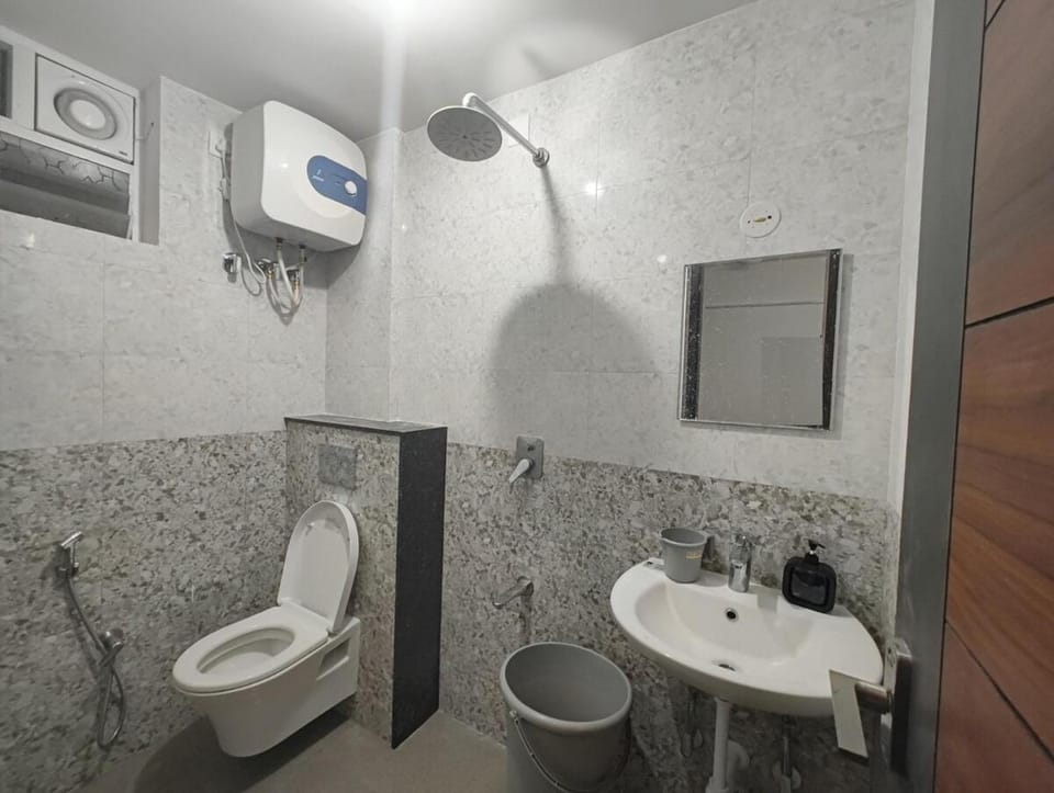 Shower, Toilet, Bathroom, bidet