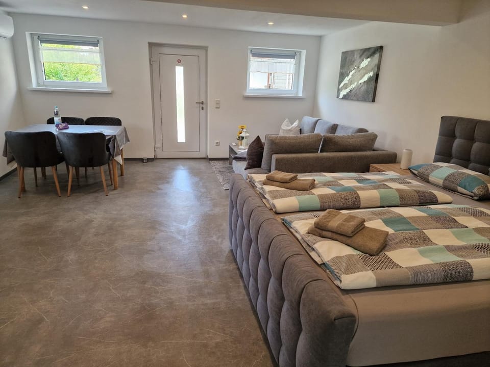 EderseeGlück - Fewo 3 ebenerdig klimatisiert Apartment in Hesse