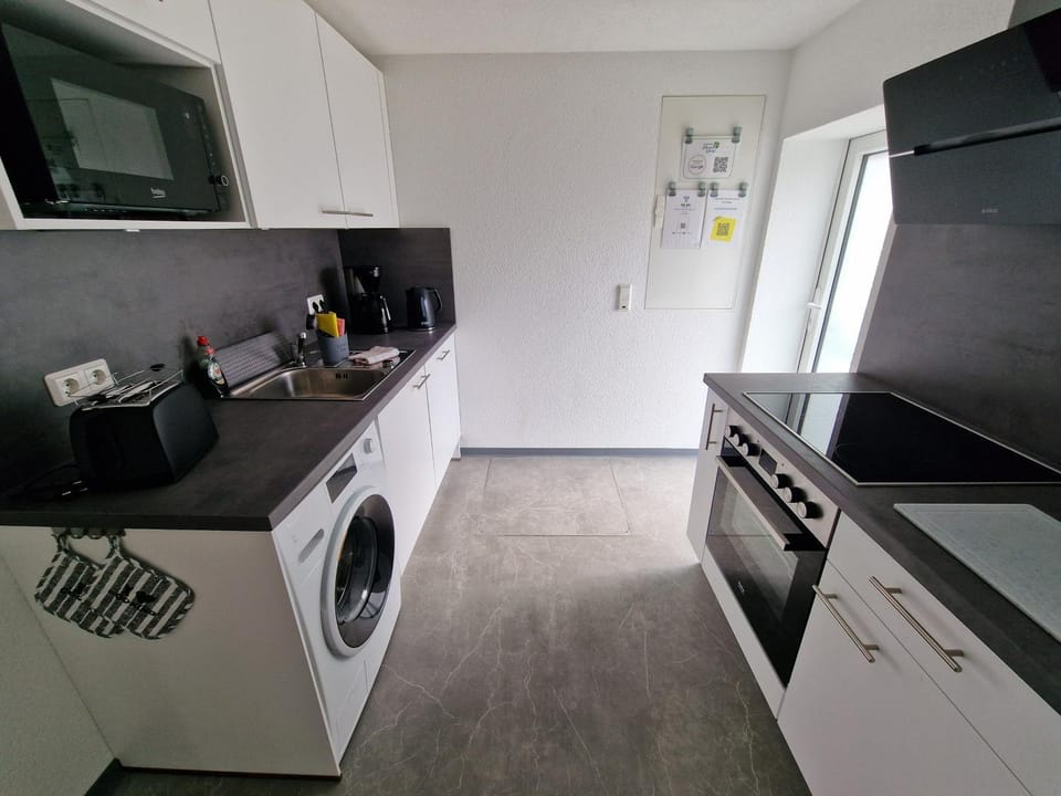 EderseeGlück - Fewo 3 ebenerdig klimatisiert Apartment in Hesse
