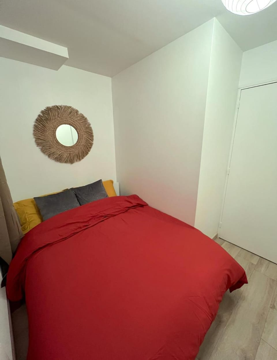 Bed, Photo of the whole room, Bedroom, wardrobe