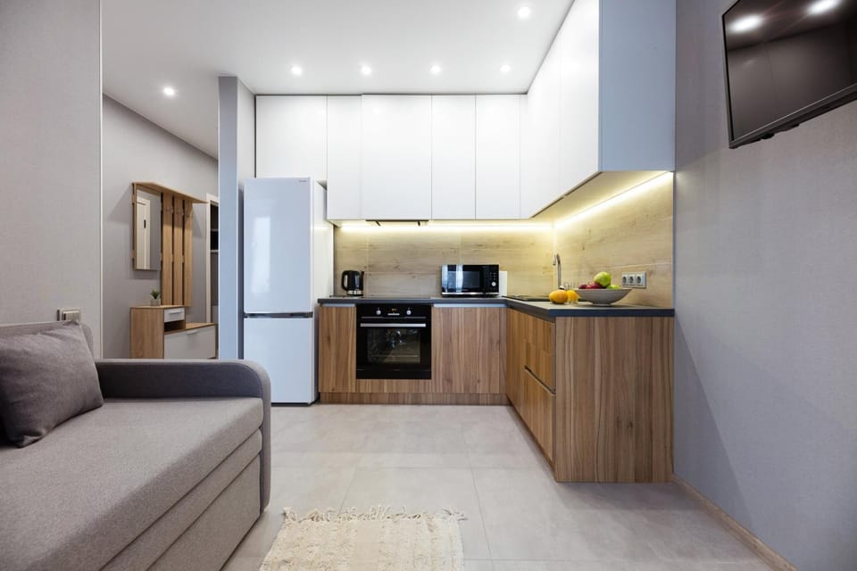 TV and multimedia, Coffee/tea facilities, Kitchen or kitchenette, Dining area, oven, stove