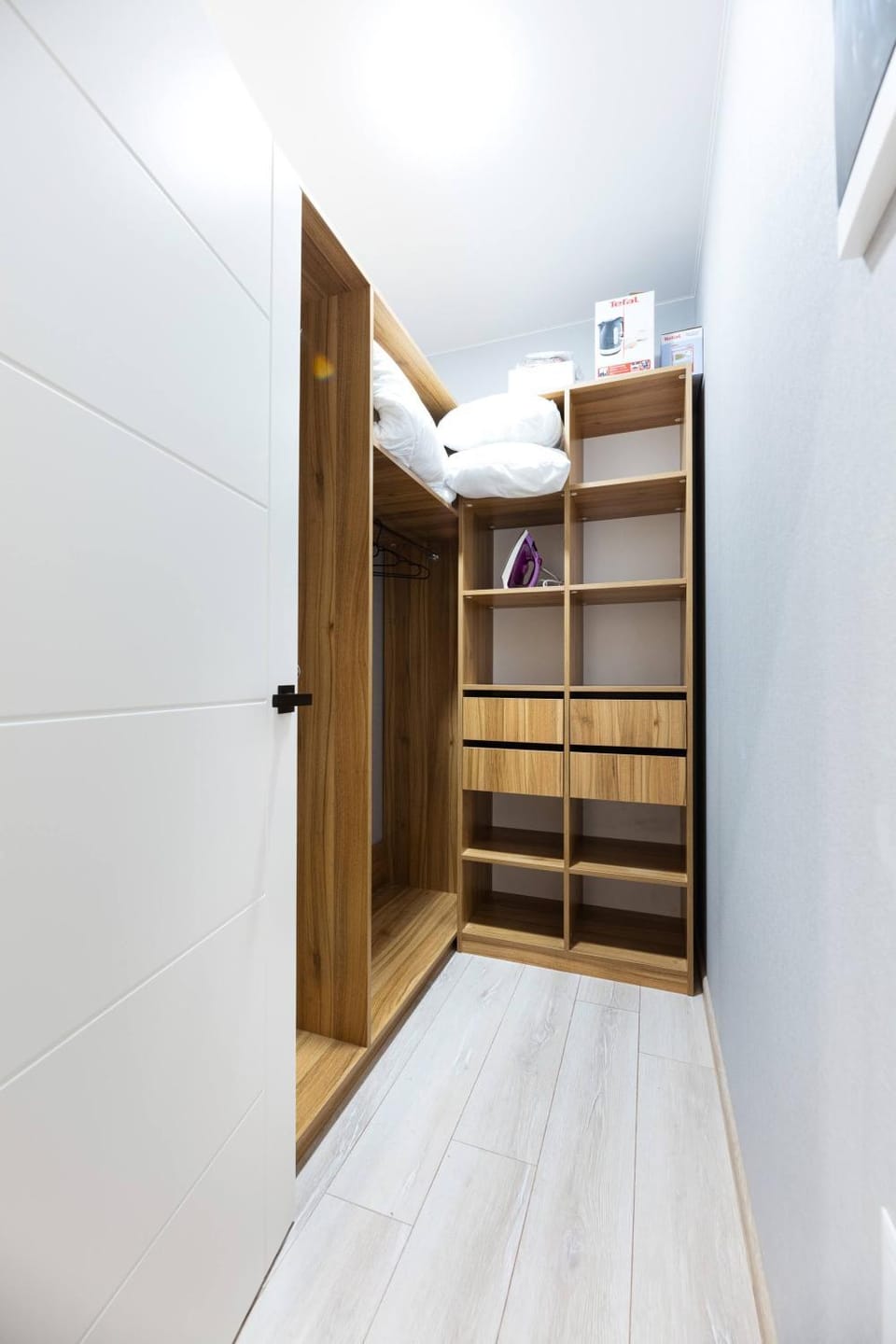 wardrobe