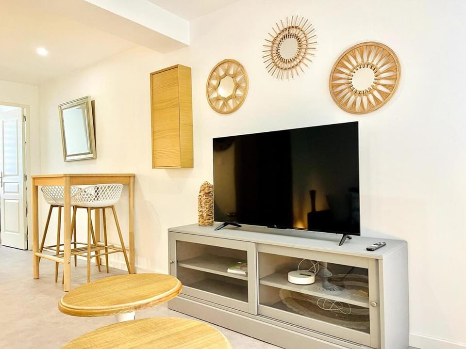 Studio Signature Bourg d'Olivet Apartment in Orléans