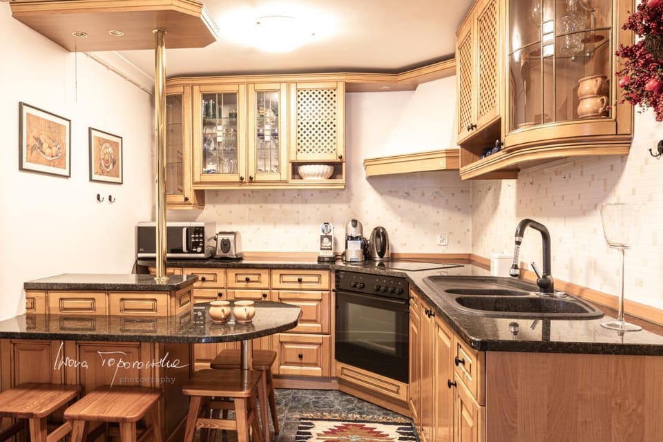Coffee/tea facilities, Kitchen or kitchenette, Dining area, dishwasher, minibar, pet friendly, stove, toaster