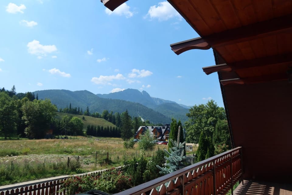 Property building, Spring, Day, Natural landscape, Mountain view