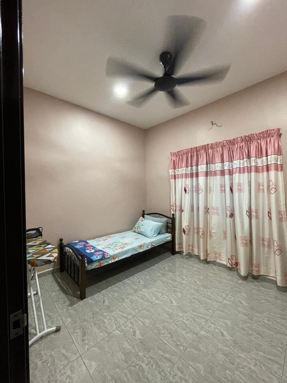 Twinnie Home-To-Stay House in Johor