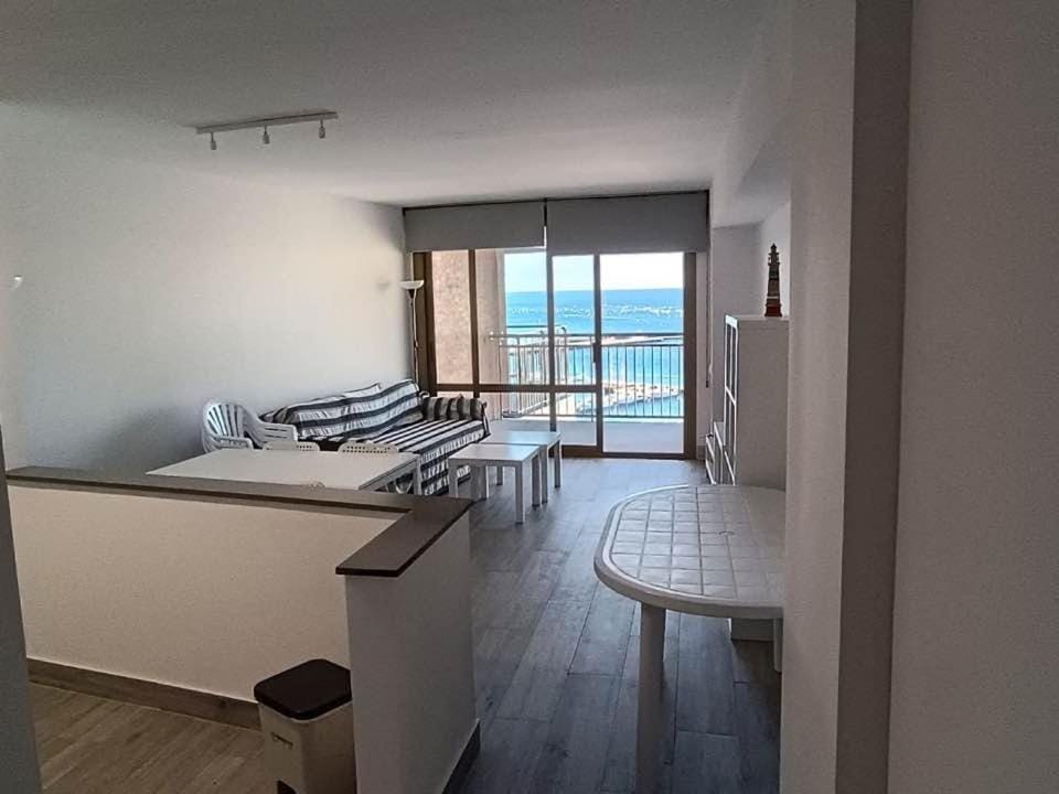View (from property/room), Seating area, Dining area