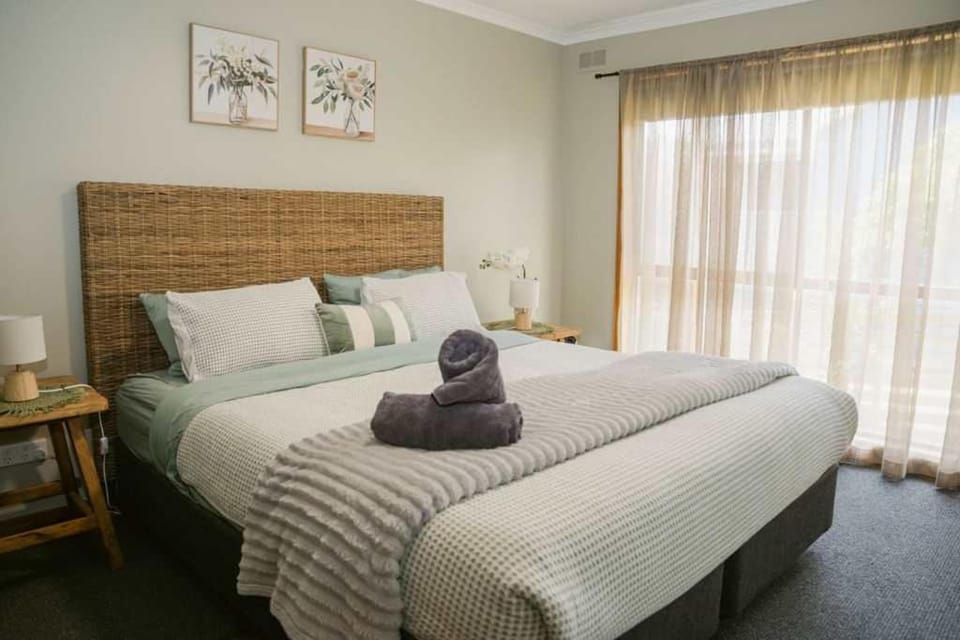 Beacon Point House House in Port Campbell
