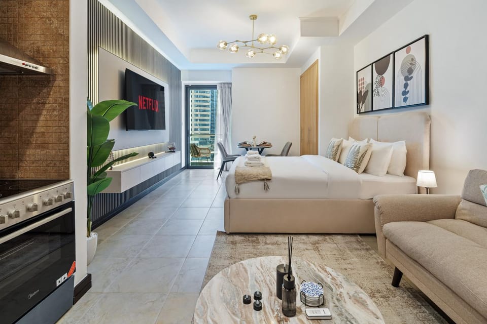 Luxury JLT Studio Lake View Metro Pool Access Apartment in Dubai