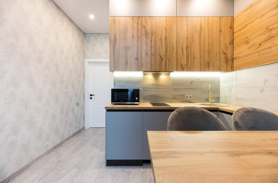 Kitchen or kitchenette, stove