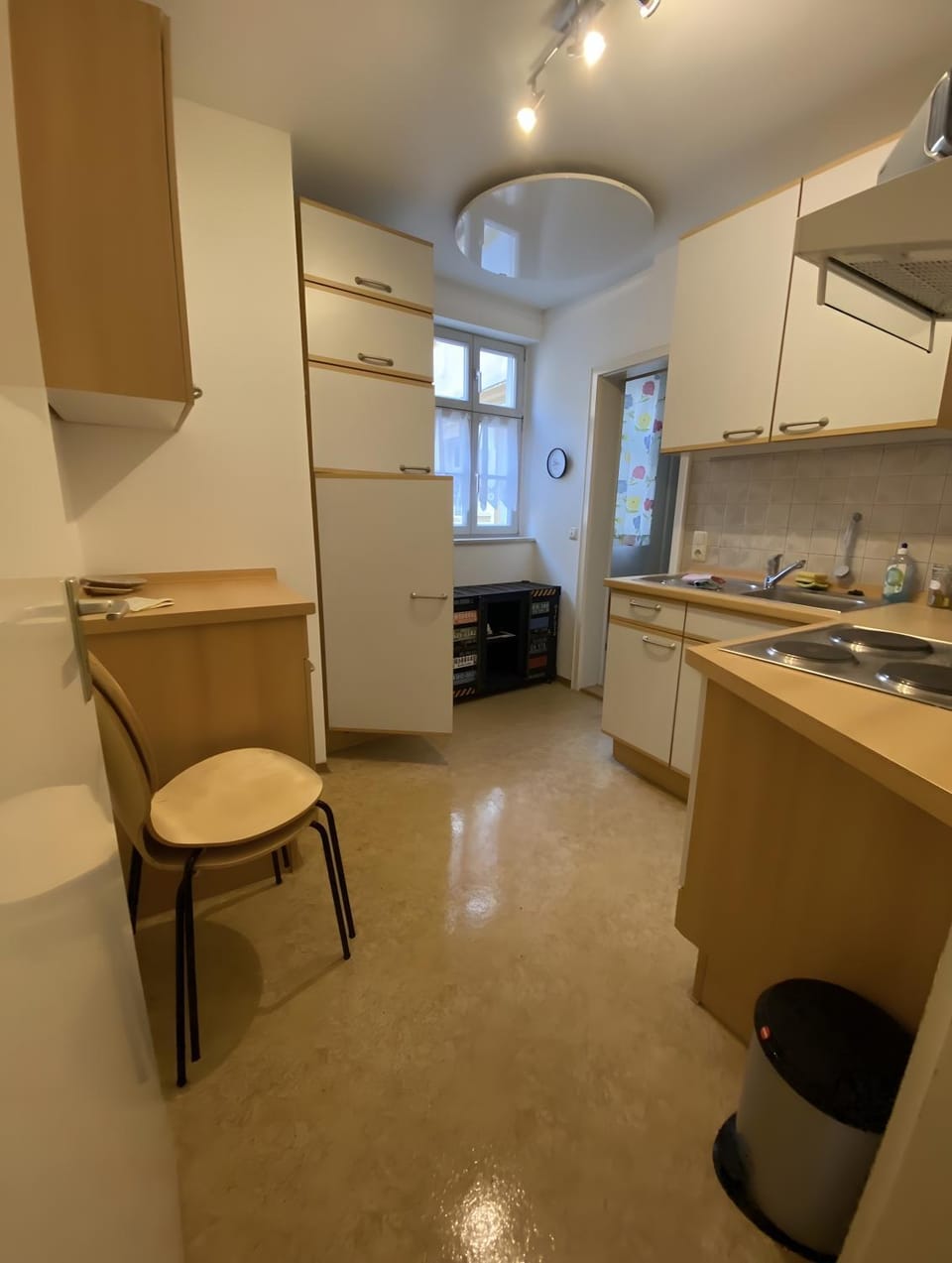 Property building, Kitchen or kitchenette, Living room
