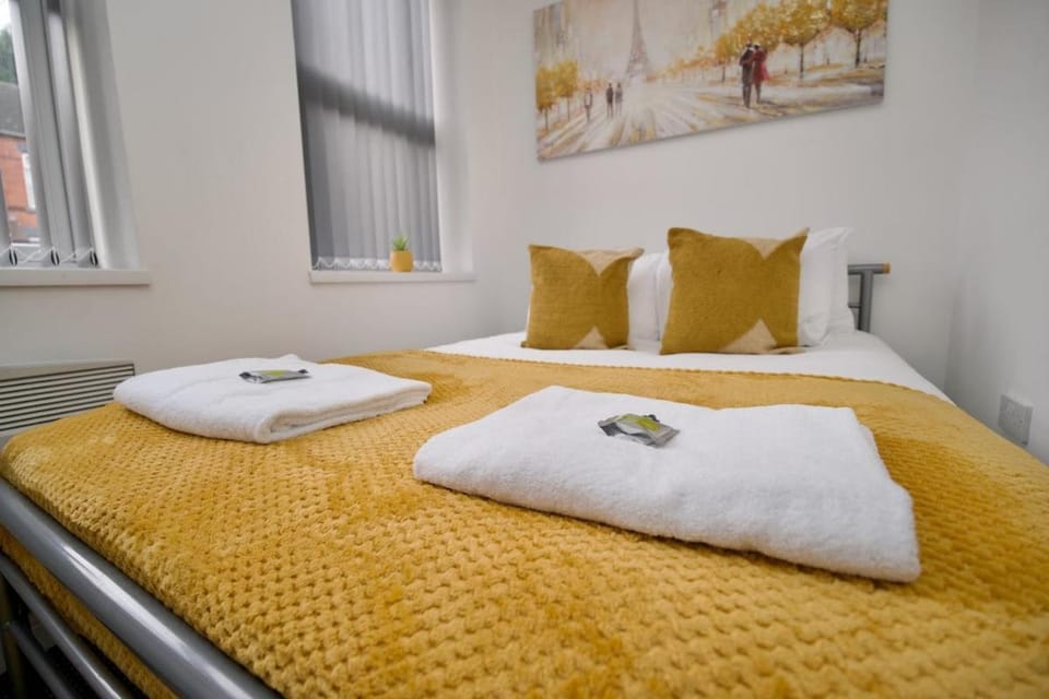 Gosford Park Studio 1 - Coventry Apartment in Coventry