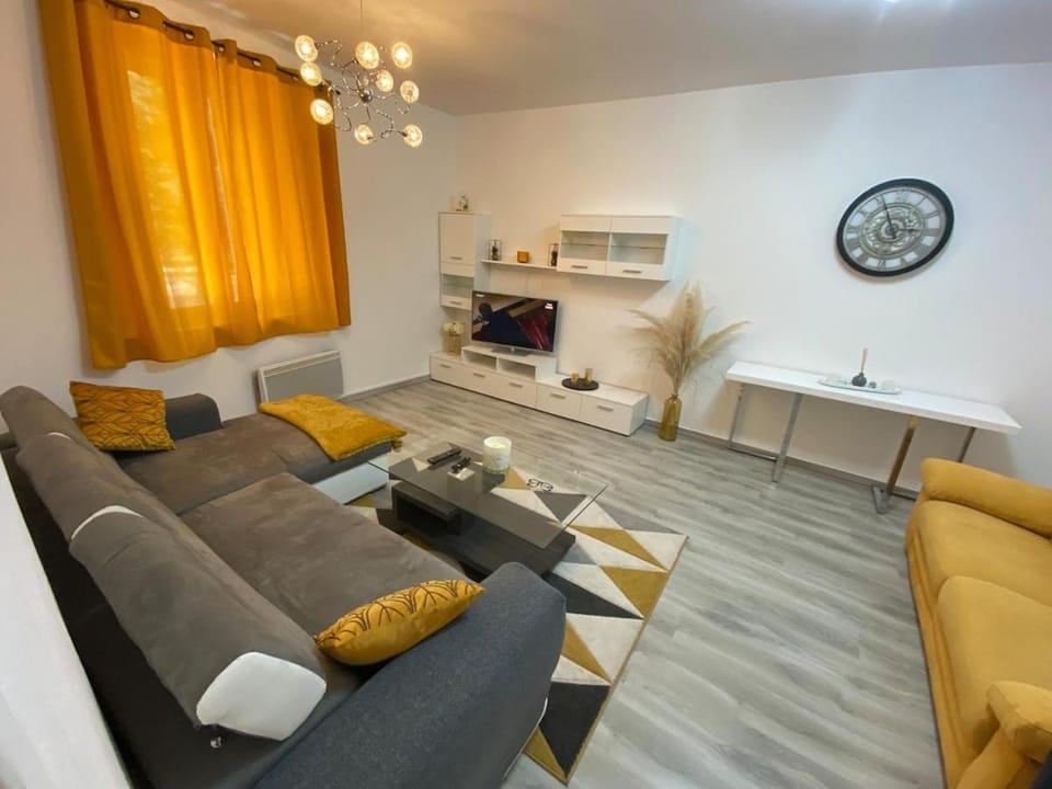 Magnifique T2 tendance refait à neuf Apartment in Pont-Saint-Esprit