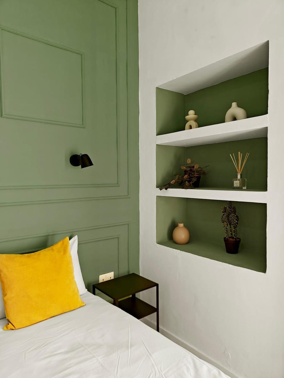 Bed, Decorative detail, Bedroom