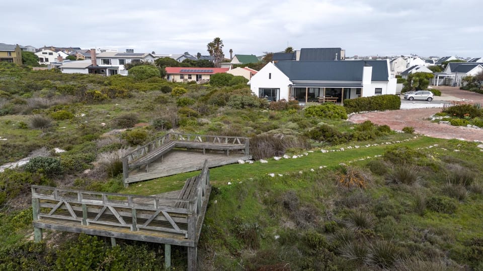Property building, Neighbourhood, Natural landscape