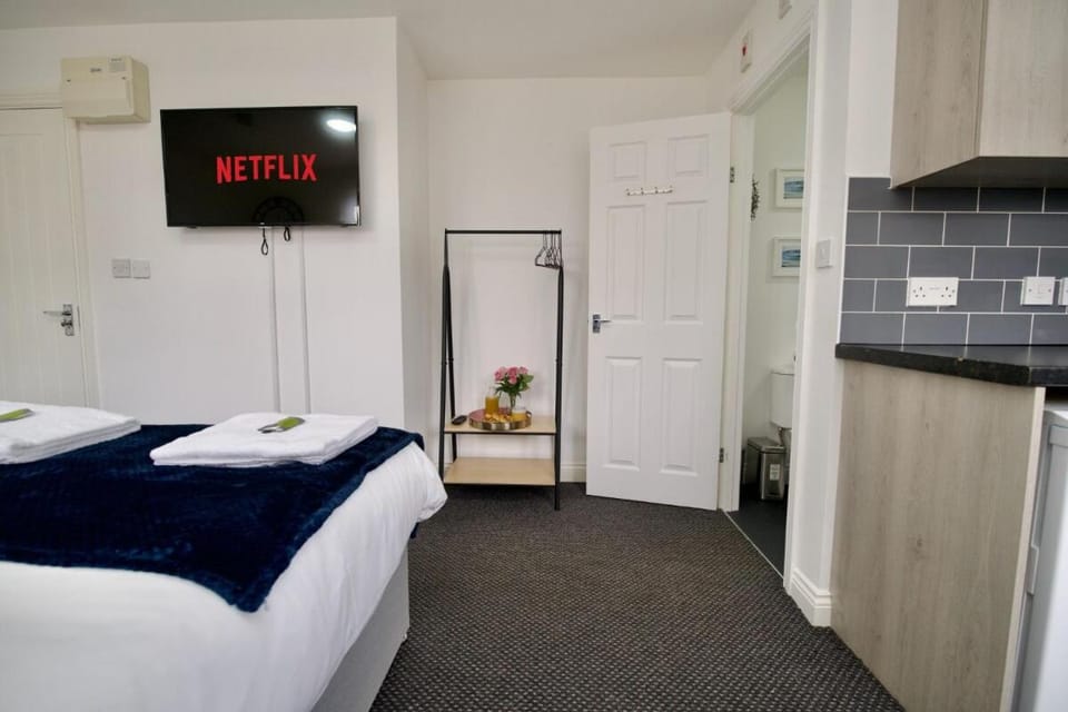 Gosford Park Studio 8 - Coventry Apartment in Coventry