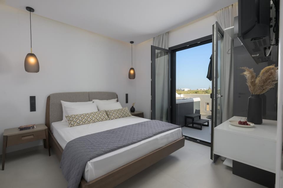 Bed, Balcony/Terrace, Photo of the whole room, Bedroom, towels