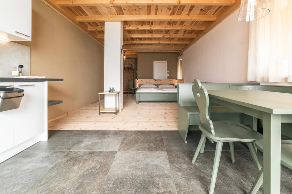 Kitchen or kitchenette, Living room, Dining area