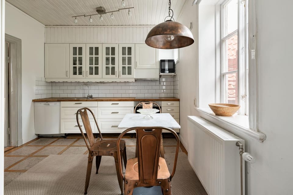 Comfortable 1-bedroom APTw with Gotland decor in V Apartment in Visby