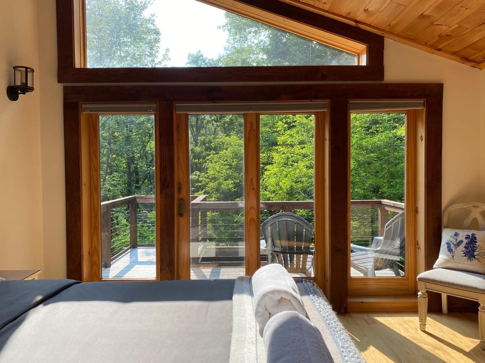 Bed, Balcony/Terrace, Bedroom