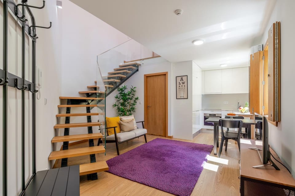 TV and multimedia, Living room, Dining area