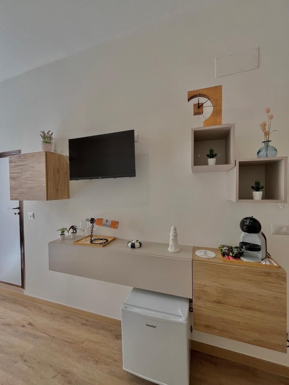 TV and multimedia, minibar