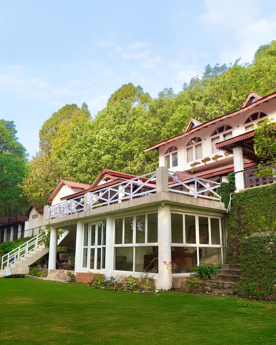 The Kanaksh - Boutique Homestay Bhimtal , Nainital Chalet in Uttarakhand