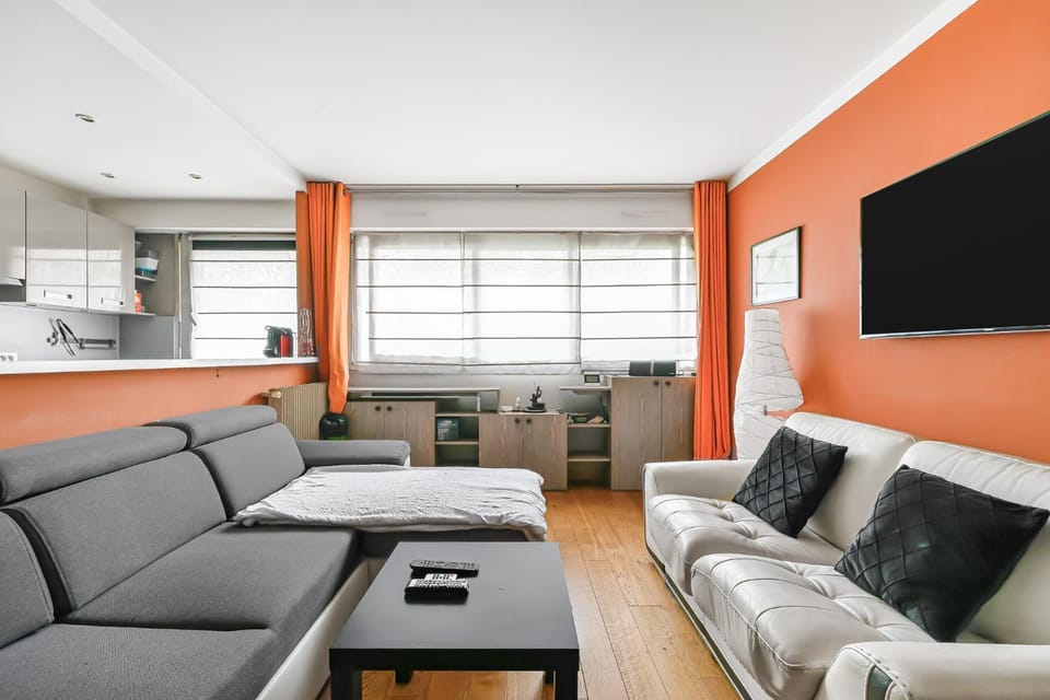 Le Clichy - 4 people - Metro 13 & 14 - Paris Apartment in Clichy