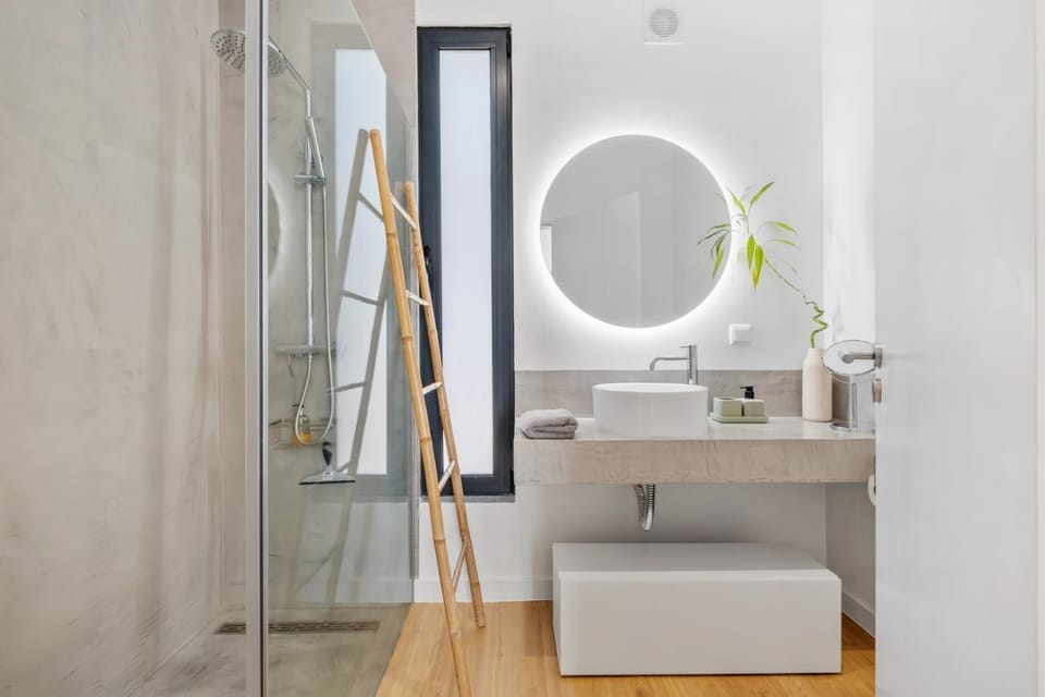 Shower, Bathroom, towels