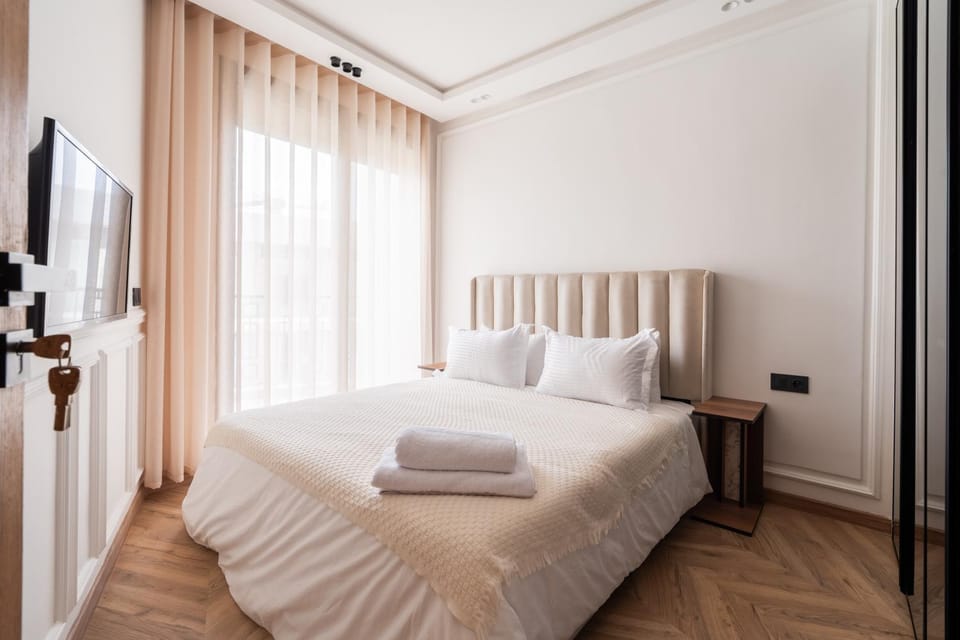 Bed, TV and multimedia, Photo of the whole room, Bedroom, heating, internet, towels, air conditioner