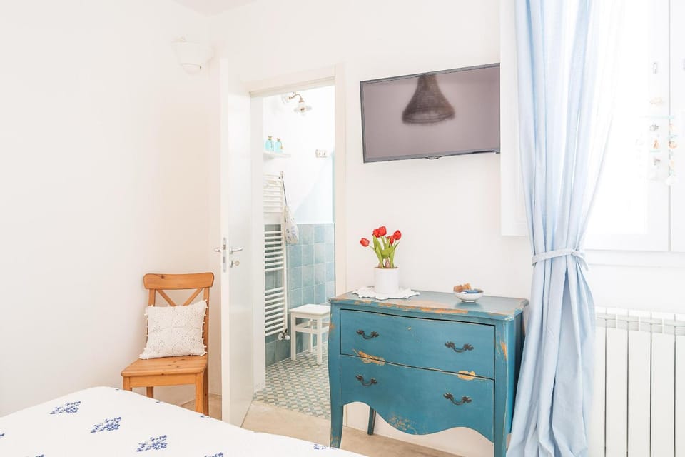 TV and multimedia, Bedroom