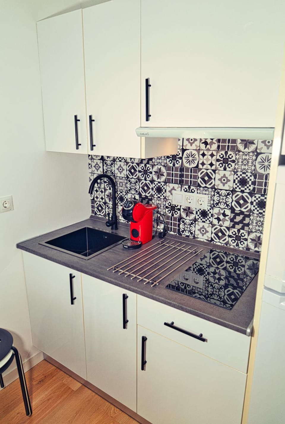 Kitchen or kitchenette, stove