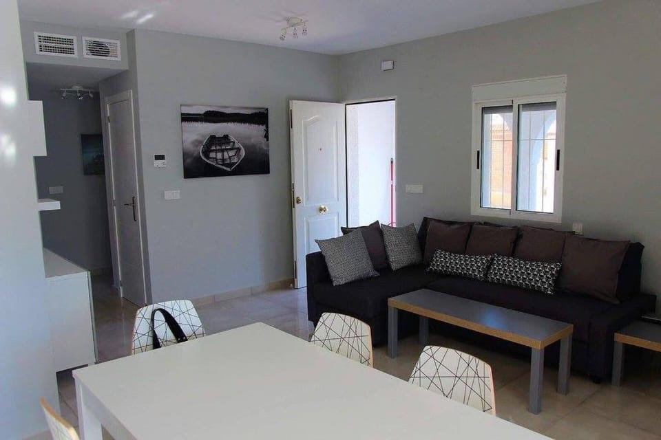 Villa avec piscine privée Torrevieja House in Torrevieja