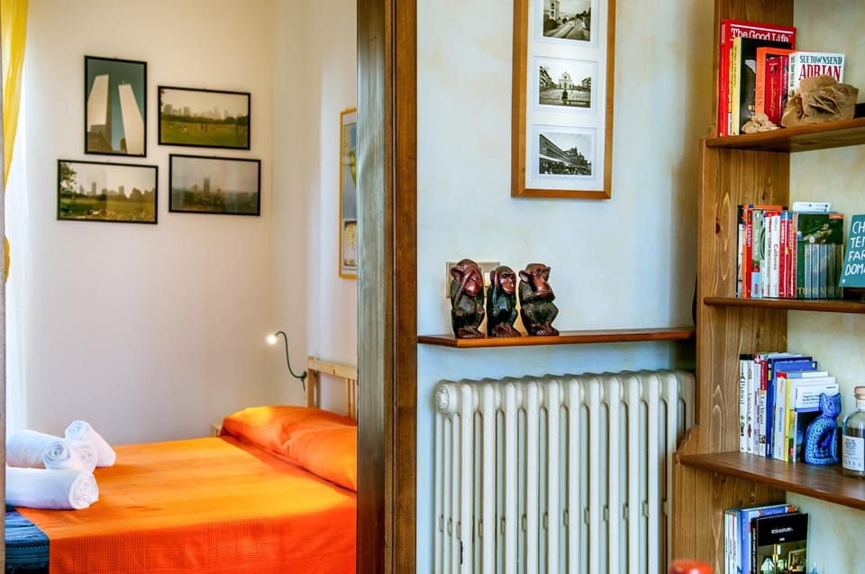 Decorative detail, Bedroom