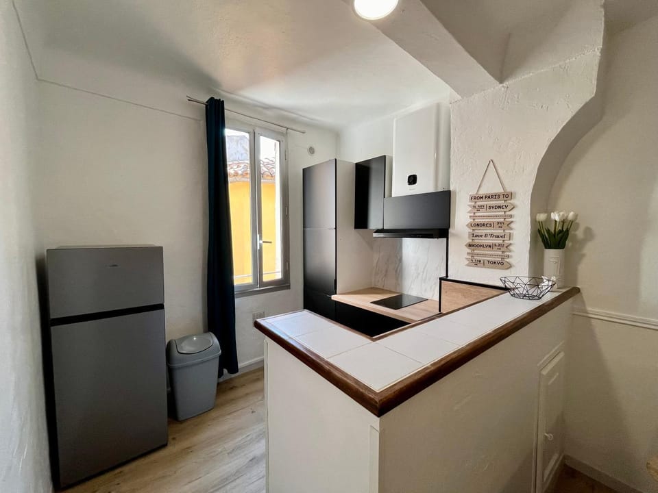Charmant T2 lumineux Apartment in Grasse