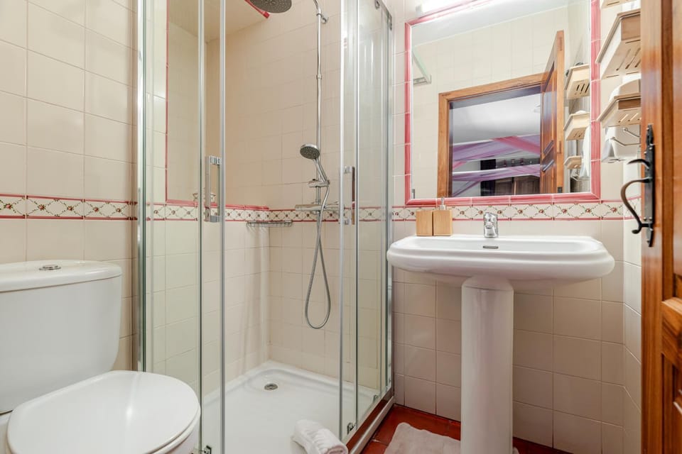 Bathroom, Living room