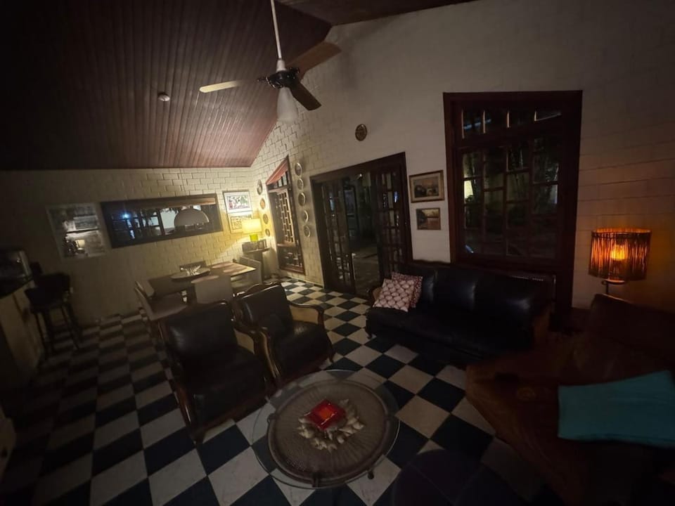 Toca do Camarão Villa in São Sebastião