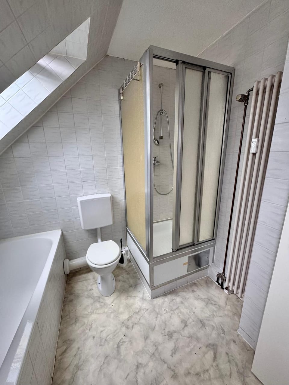 Shower, Toilet, Bathroom