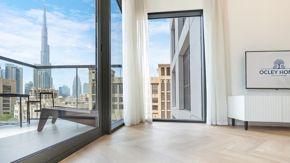 Day, View (from property/room), Balcony/Terrace, City view