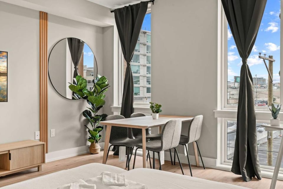 Aparmint at Five on Canal - Philadelphia Apartment in Philadelphia